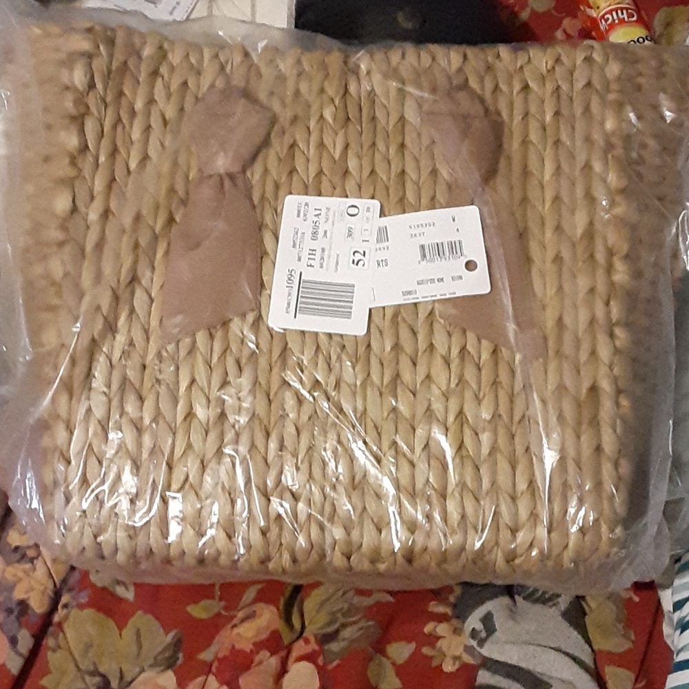 Petite Isla bahia woven tote